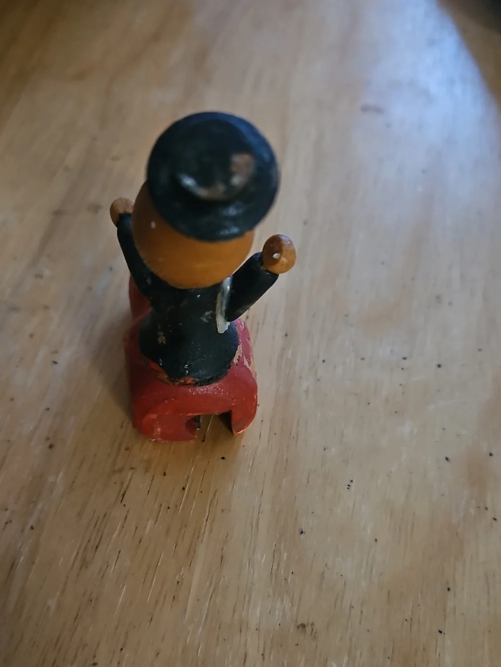 Vintage Hungarian Handcarved Clown In Shoe Pencil Sharpener - Picture 4 of 5